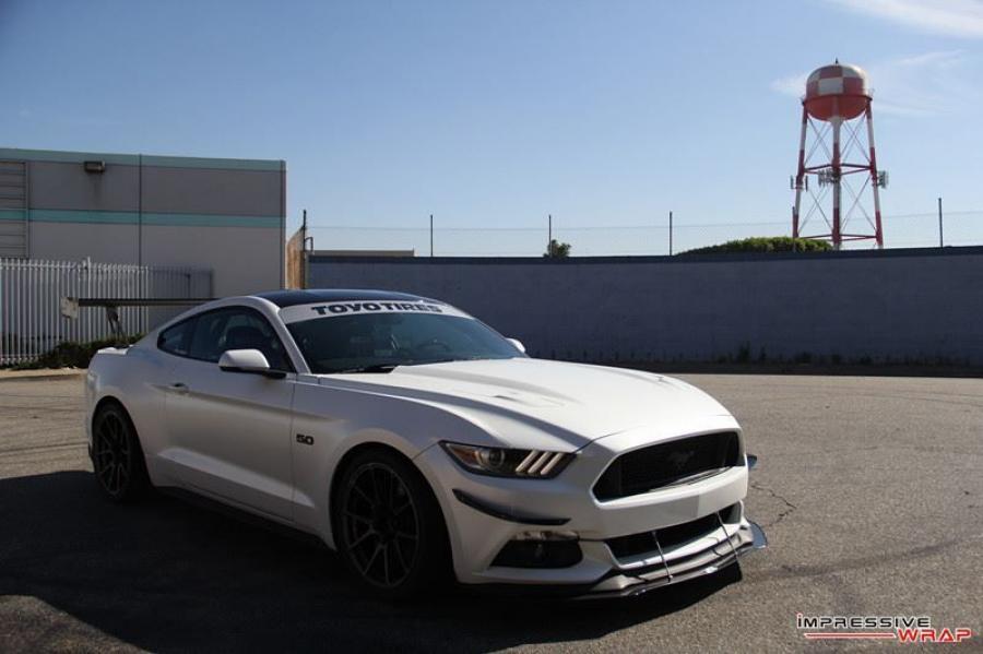  Ford Mustang GT by Impressive Wrap 2016 года  (фото 8 из 12)